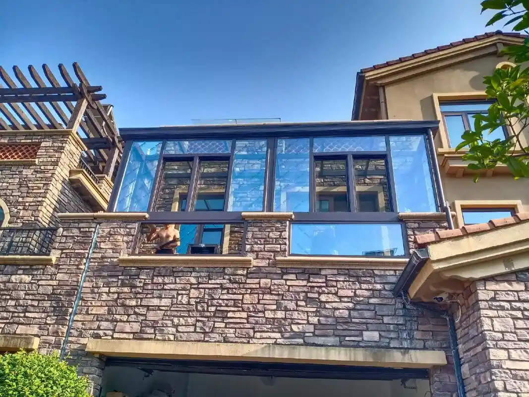 Application of FG110F Double Inward-Opening Broken-Bridge Window in Street-Facing Residences: How to Solve the Challenge of Sound Insulation and Noise Reduction?