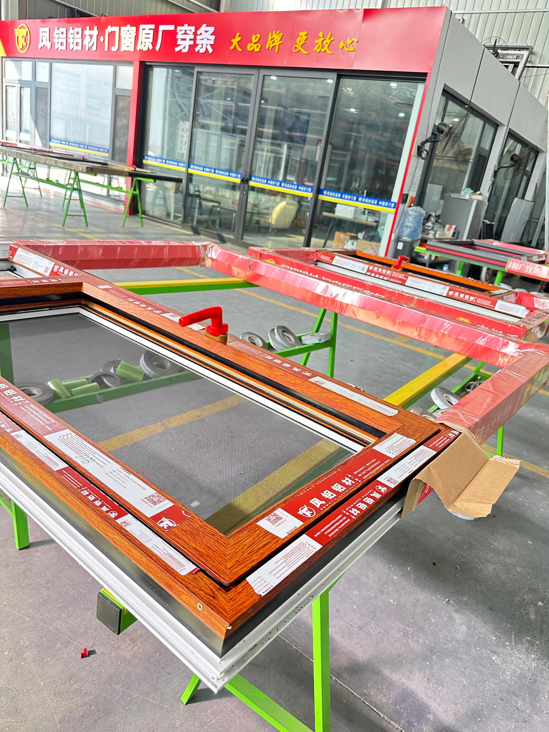 The Science of Glass Configuration: Is 5+22A+5 Insulating Glass Right for Your Home?